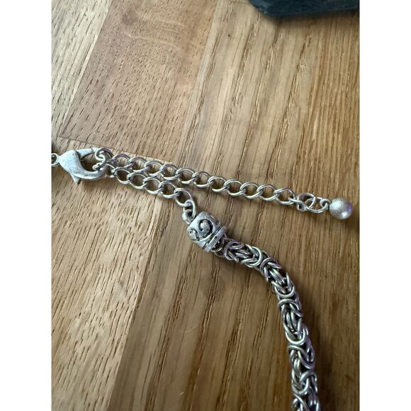 Chicos Silver Tone Braid Chain Necklace Mother of Pearl & Rhinestone Pendant 15” - Picture 5 of 7